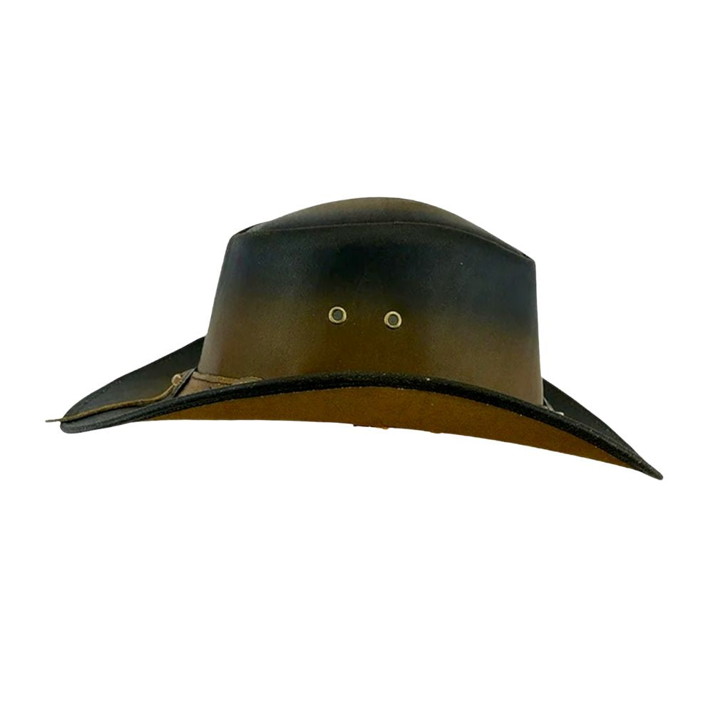 Black cowboy hat: Premium western leather cowboy hat for a refined look.